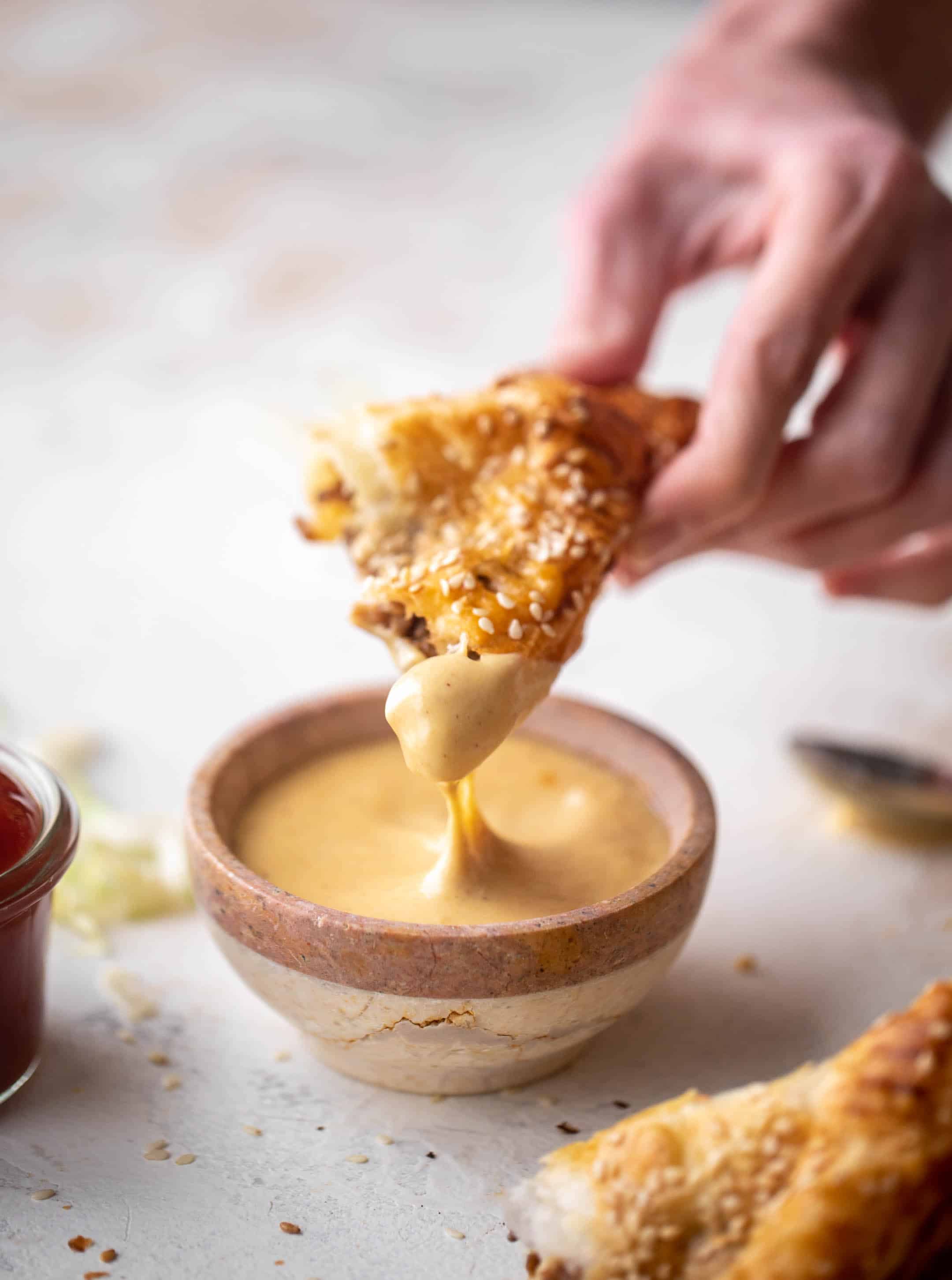 cheeseburger puff pastry pockets