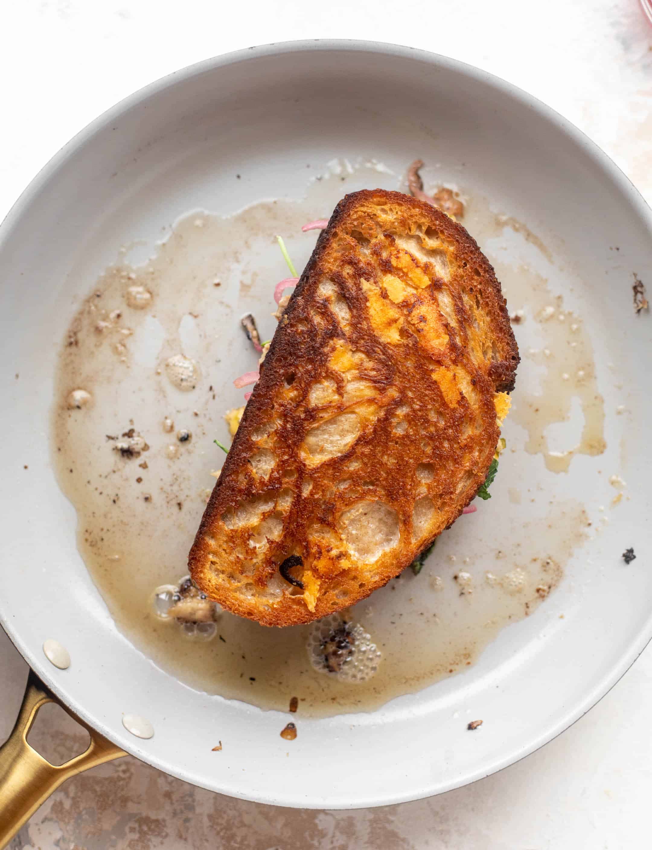 sharp cheddar tuna melts