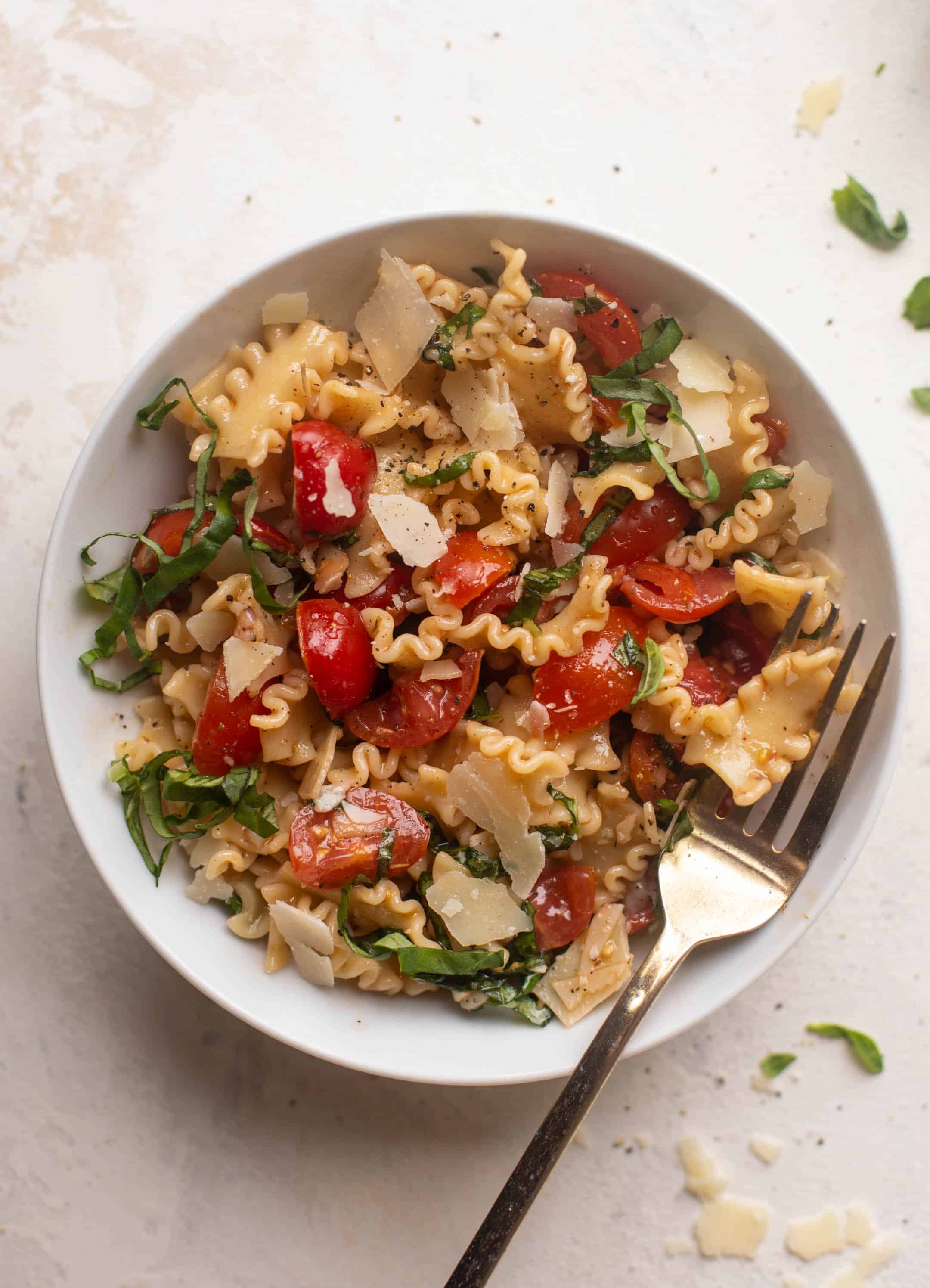 bruschetta pasta salad