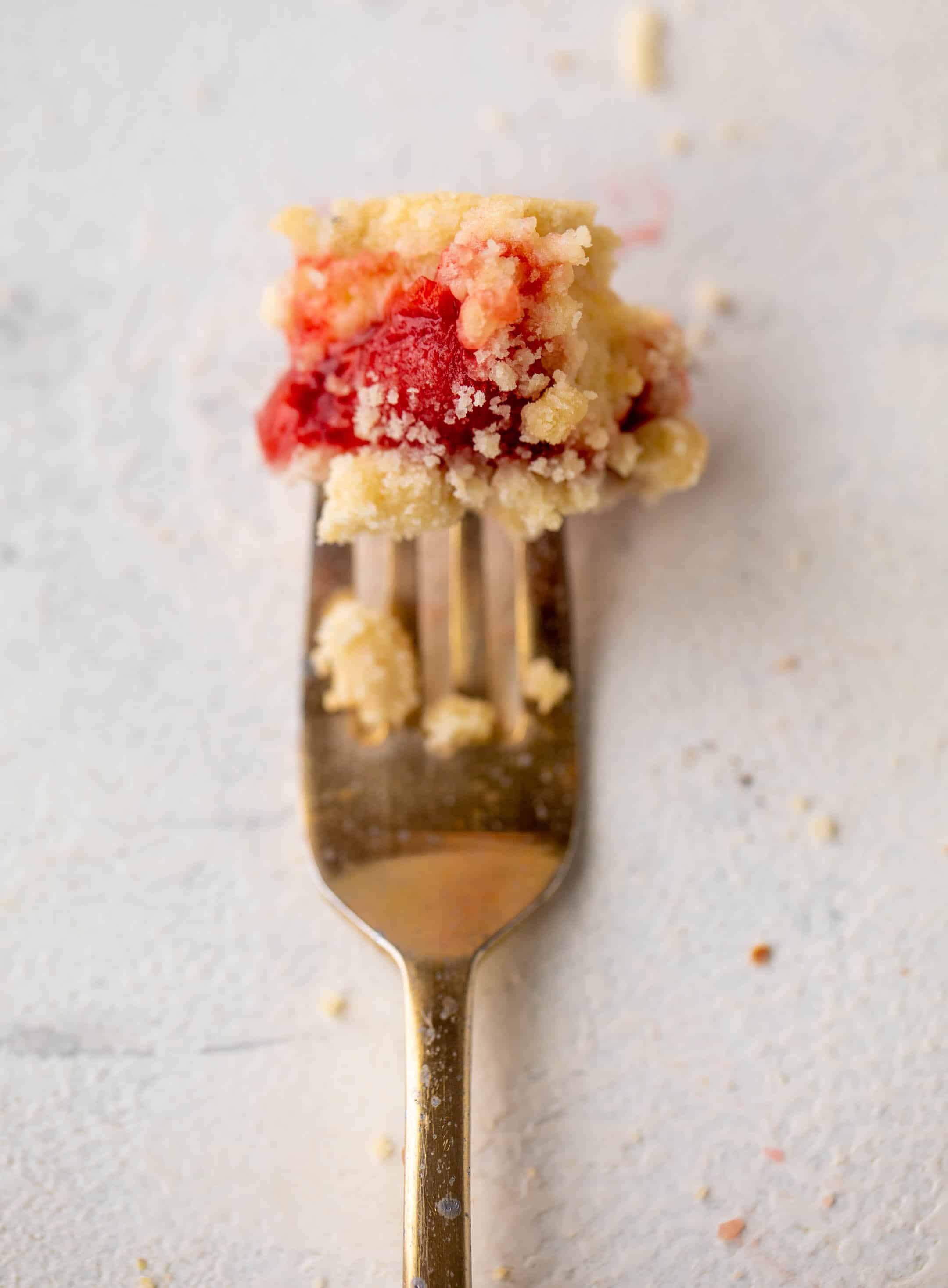 cherry cheesecake cobbler bars