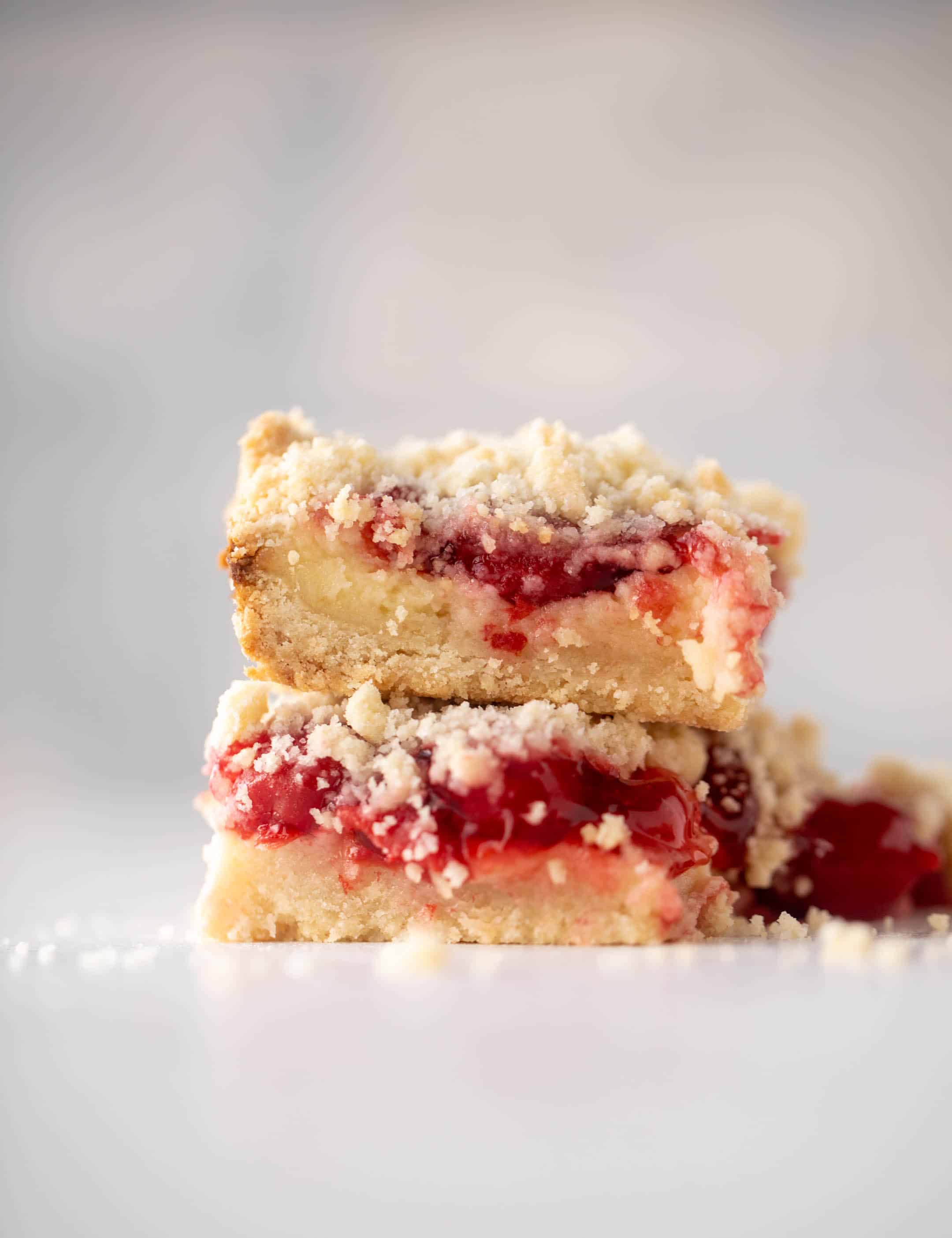 cherry cheesecake cobbler bars