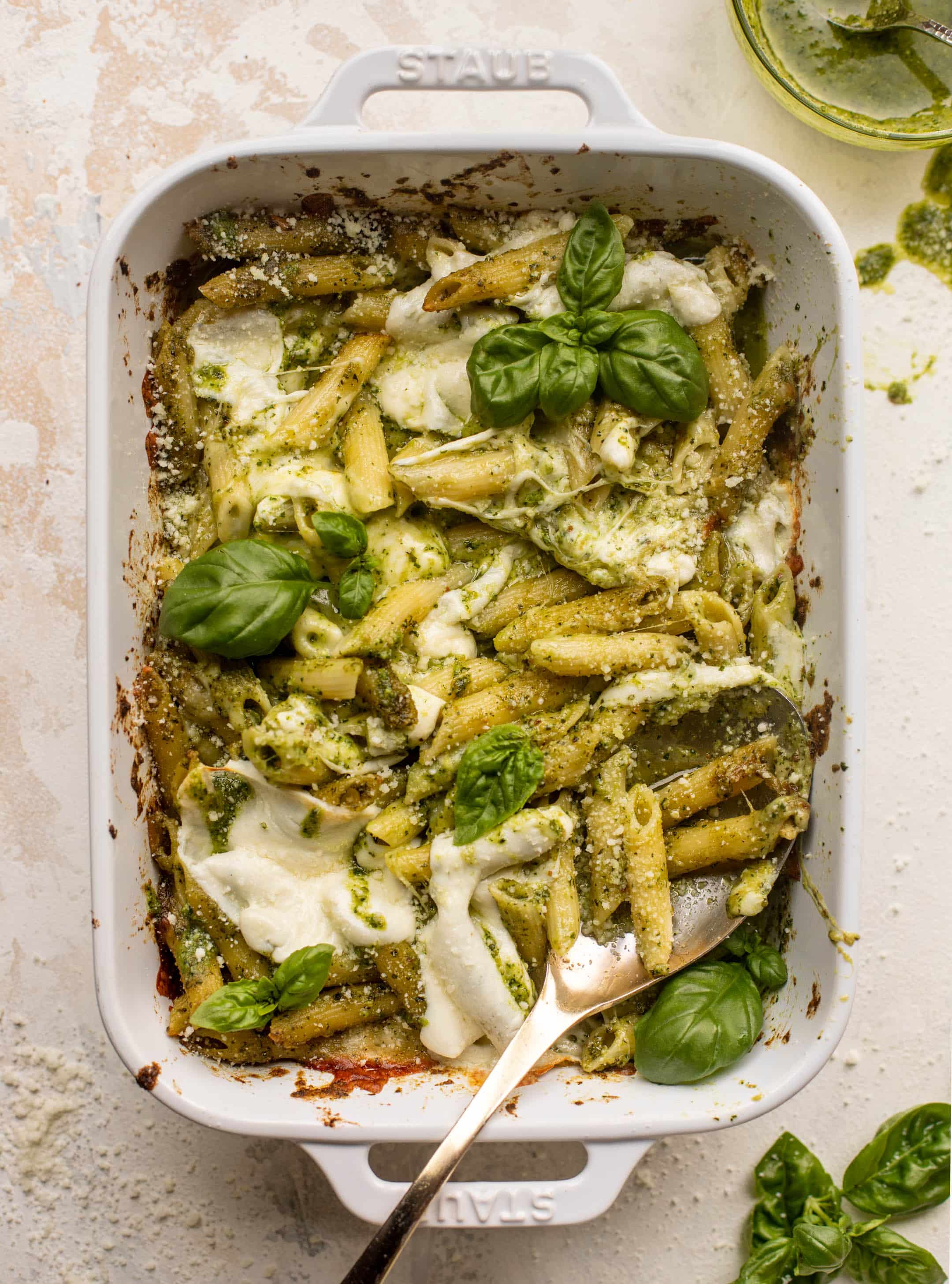 cheesy baked pesto pasta