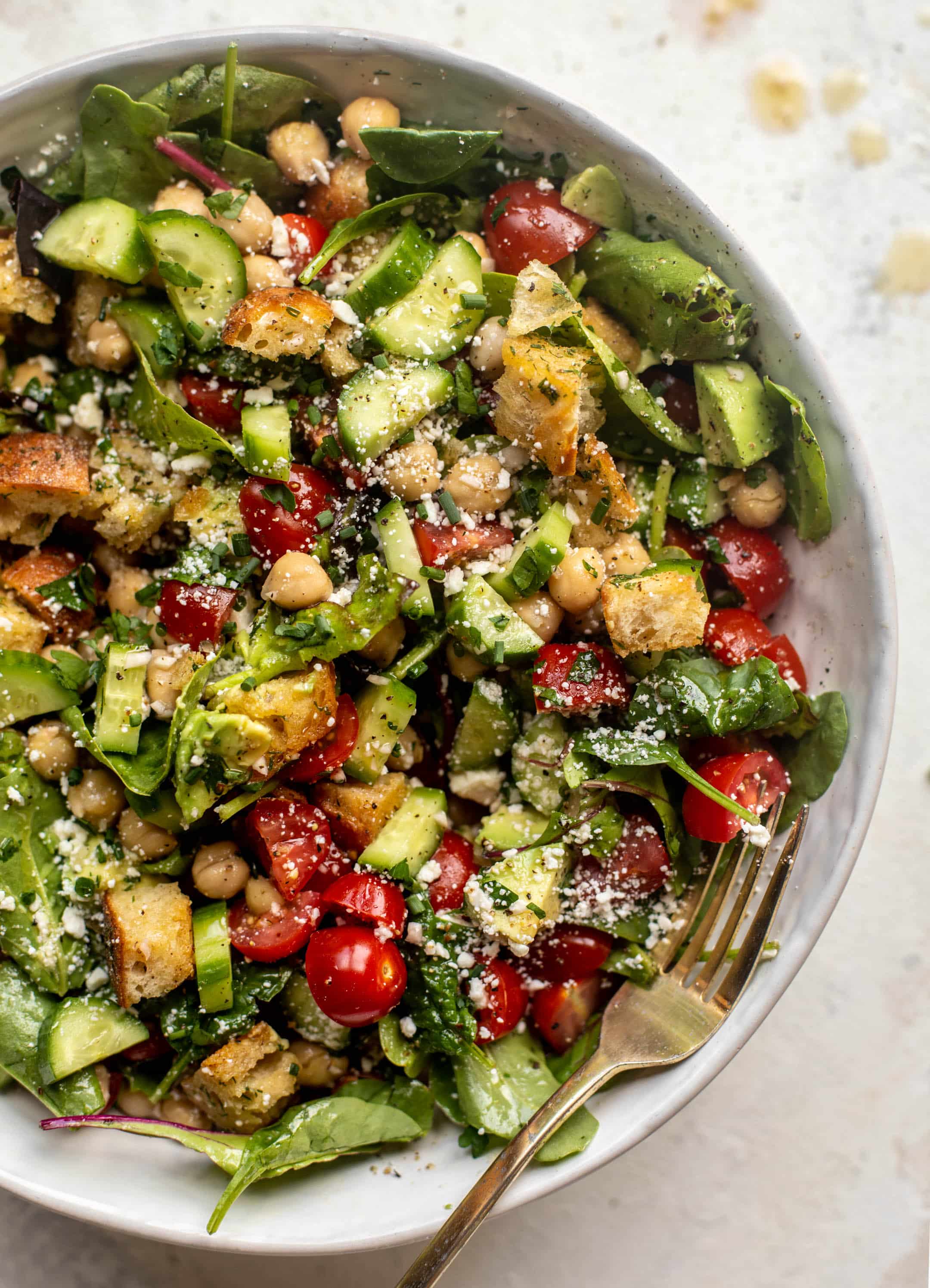 chickpea salad bowl with dilly croutons