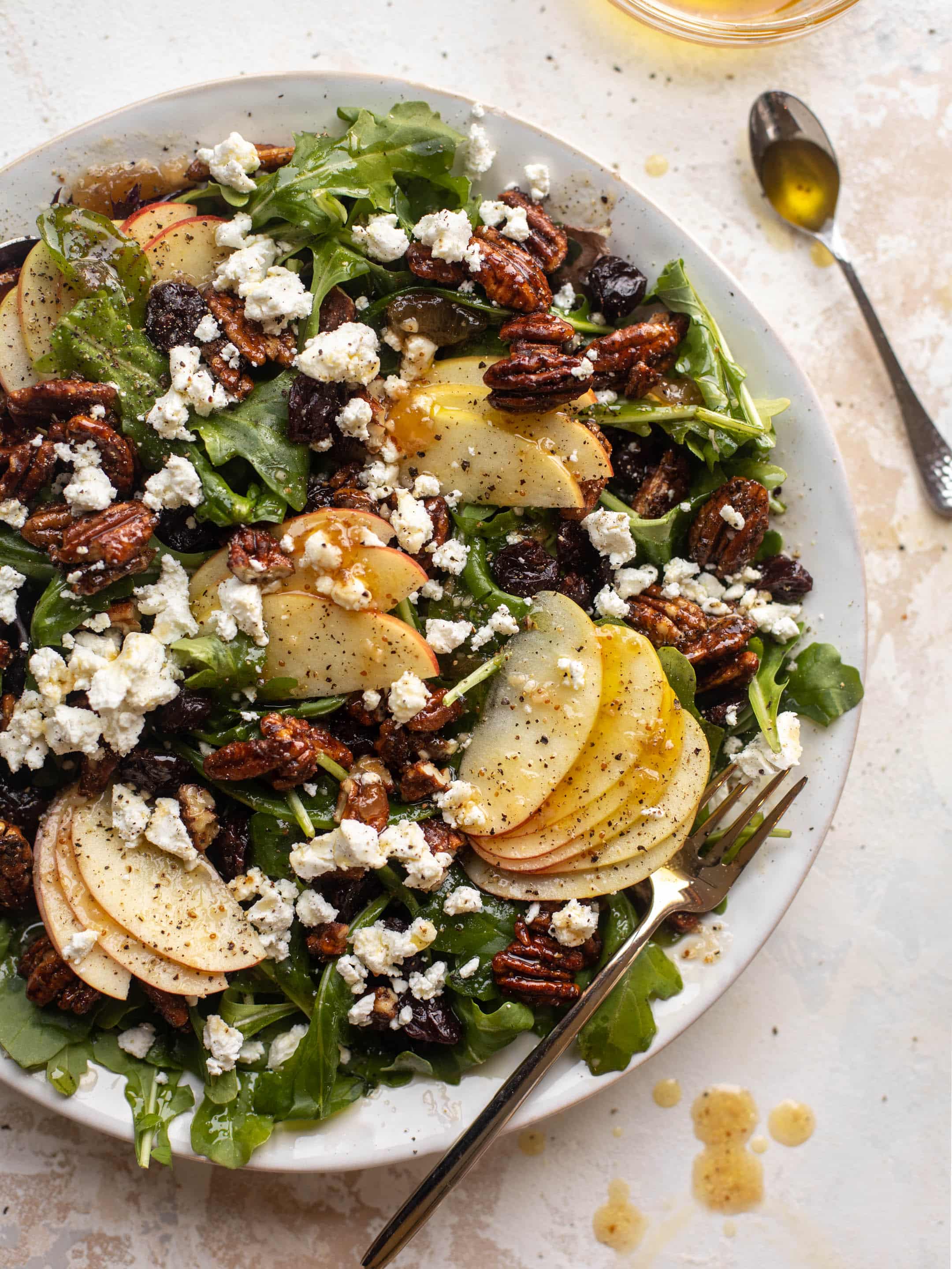 autumn arugula salad