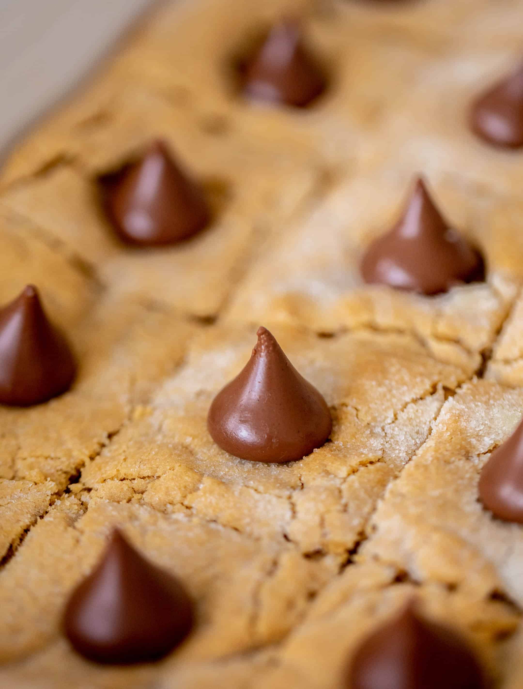 peanut butter blossom bars