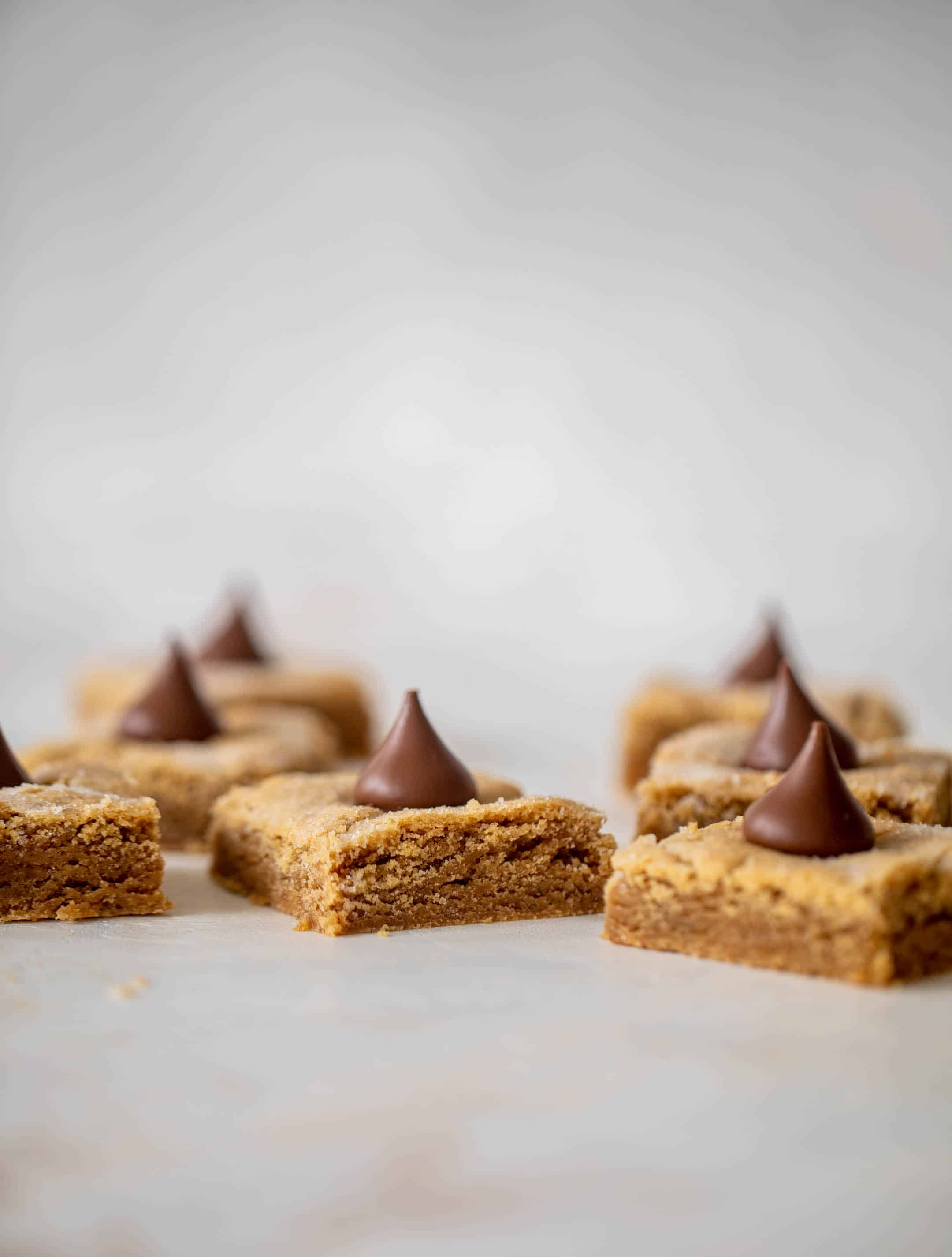 peanut butter blossom bars