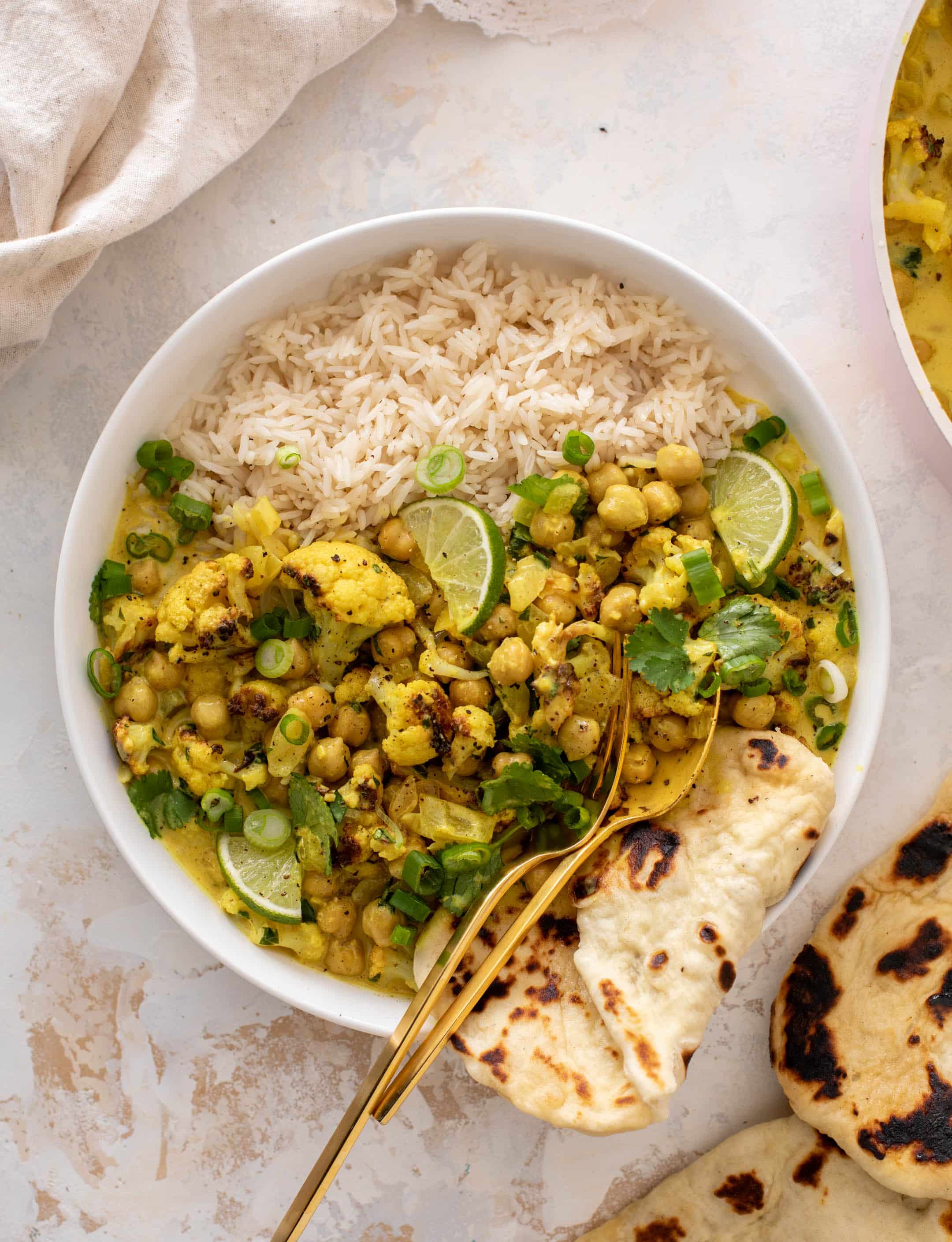 cozy cauliflower chickpea curry