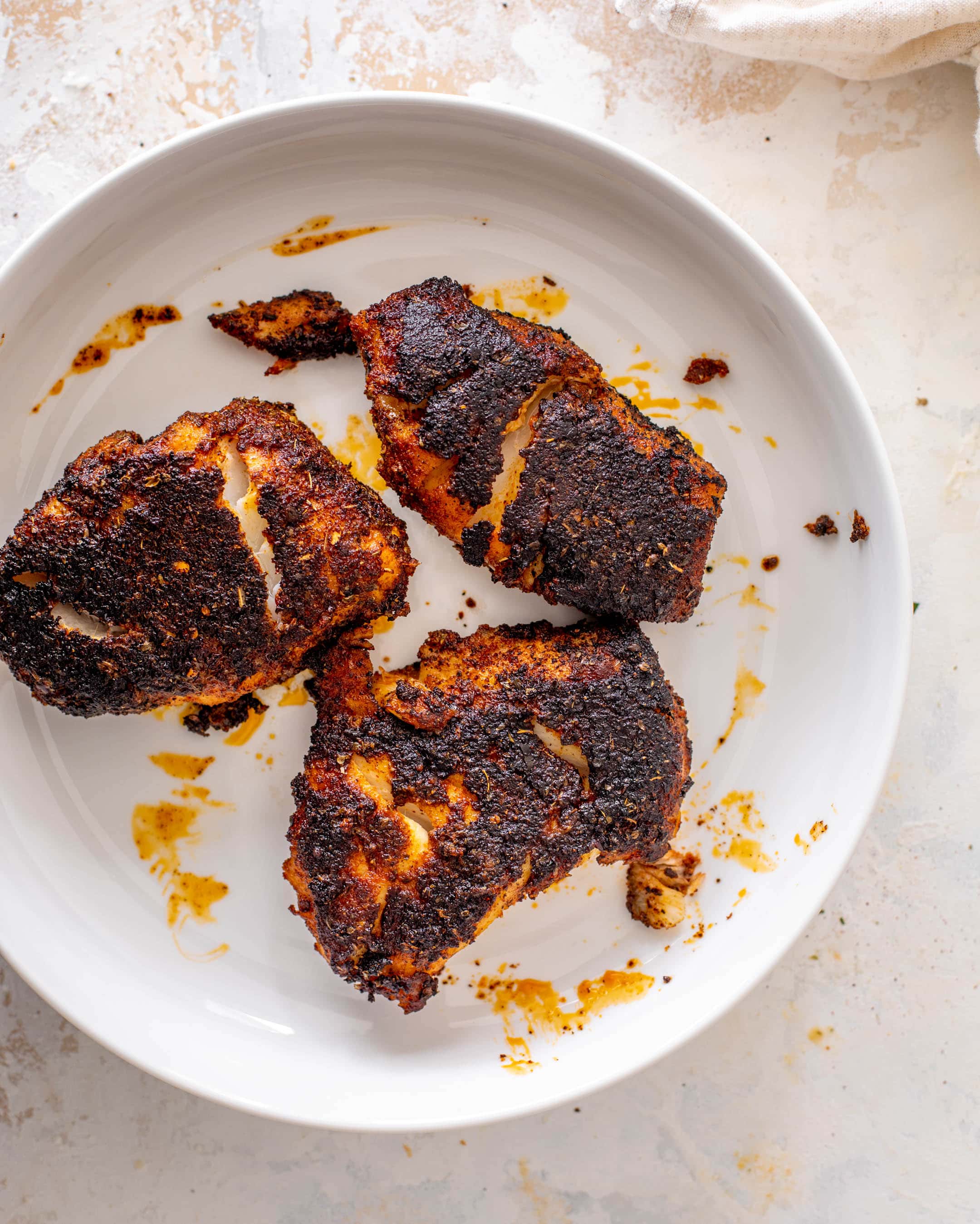 blackened fish sandwiches with avocado tartar sauce