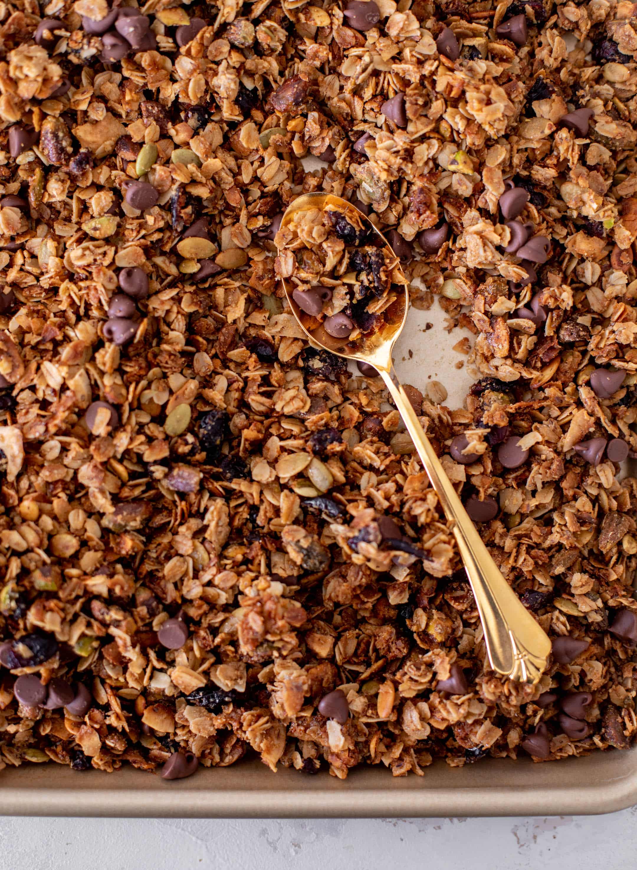 brown butter pistachio cookie granola