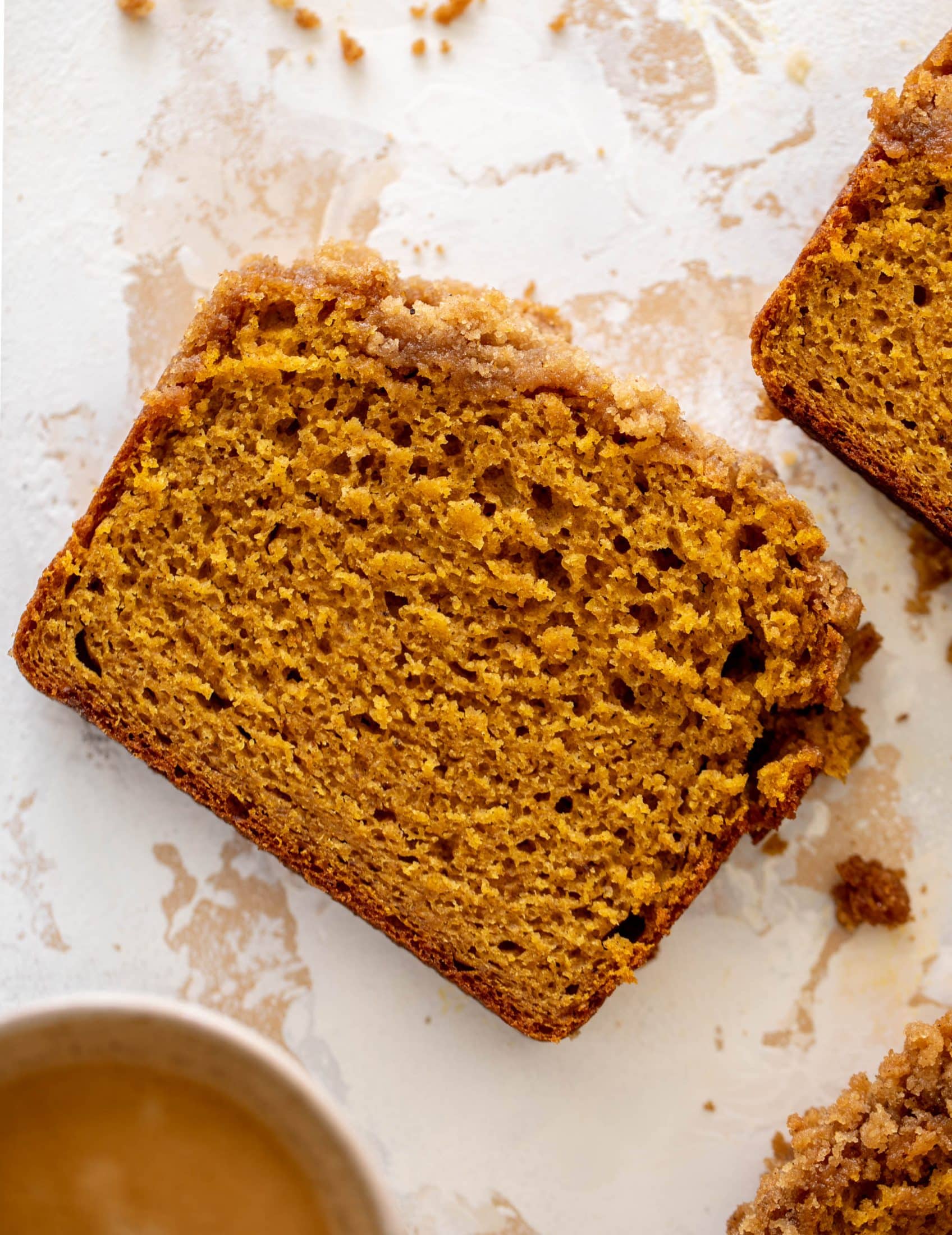 pumpkin bread with chai crumble