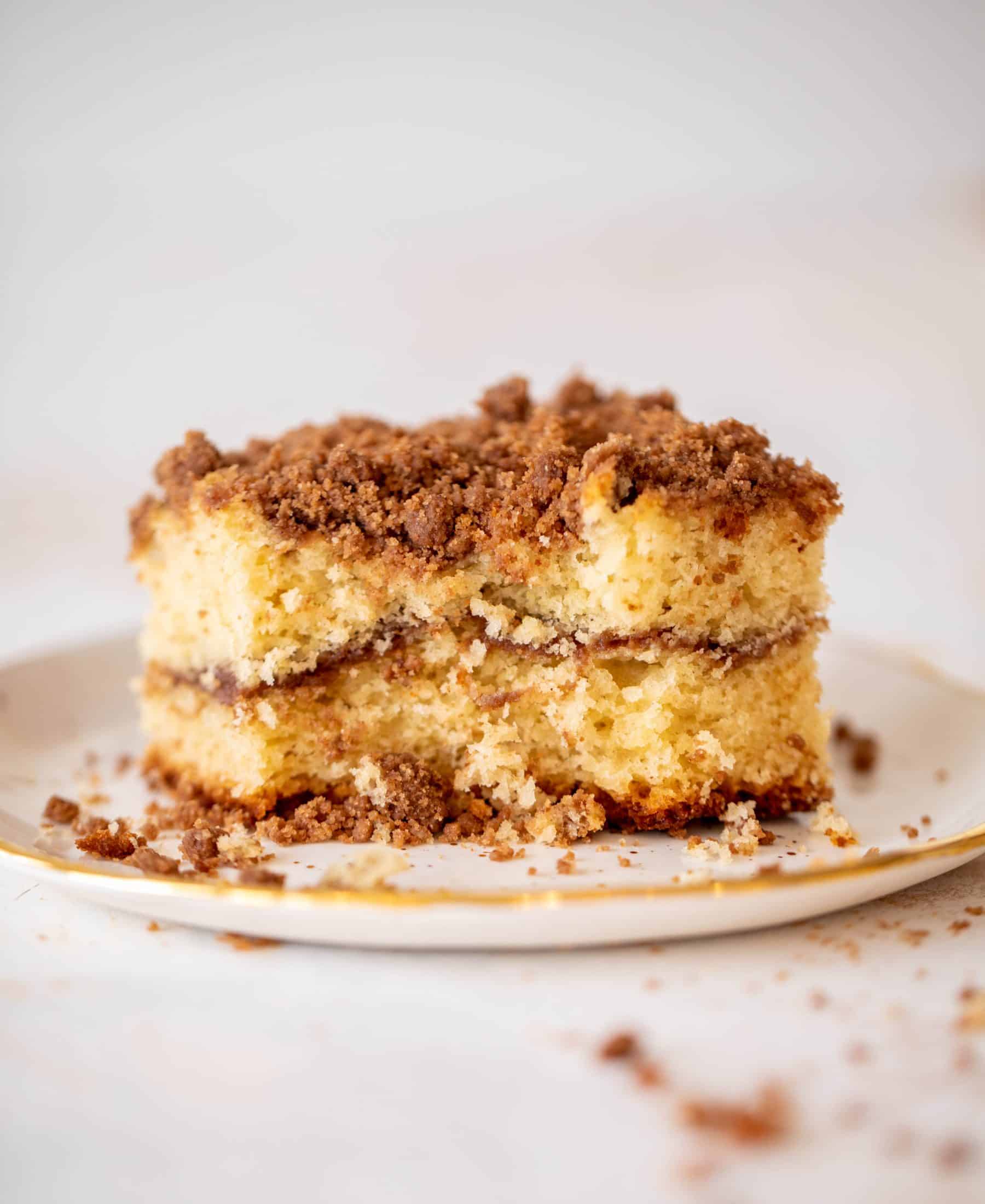 greek yogurt coffee cake