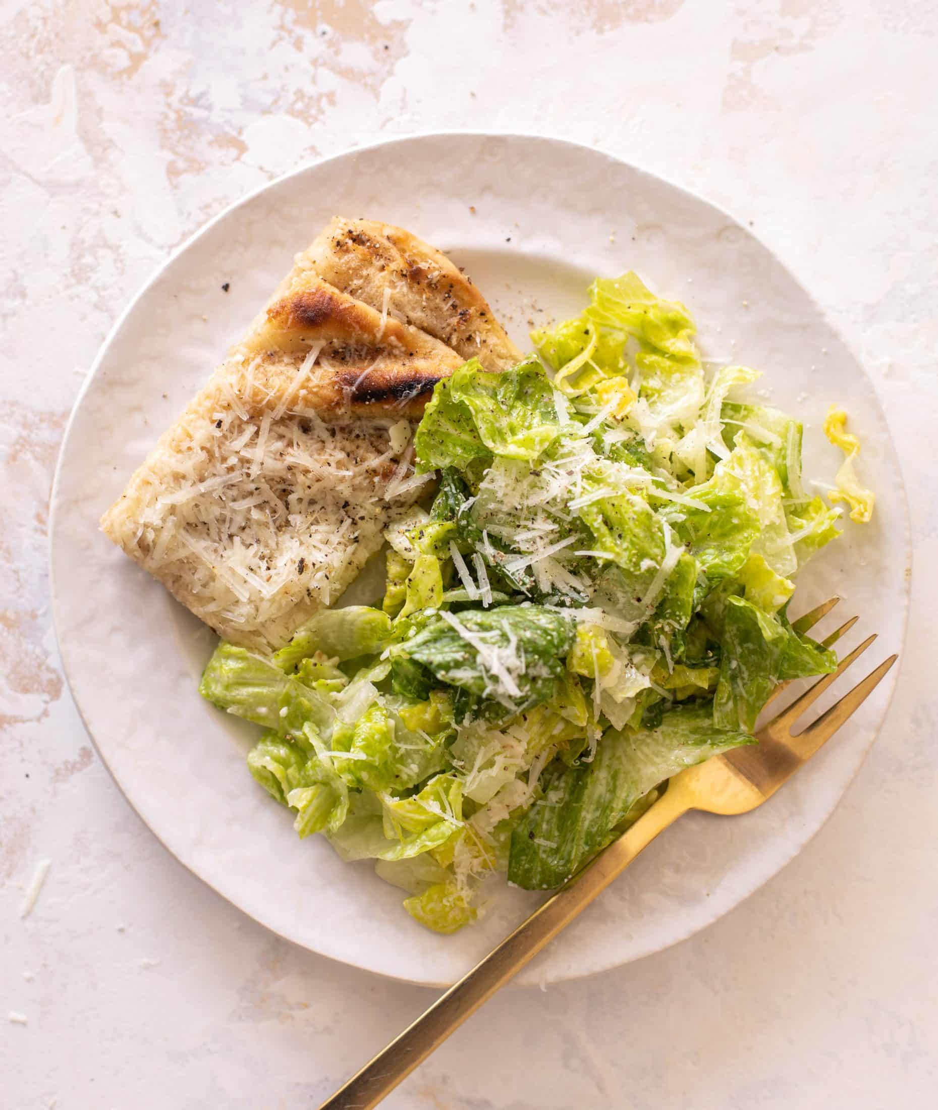 grilled cacio e pepe pizza