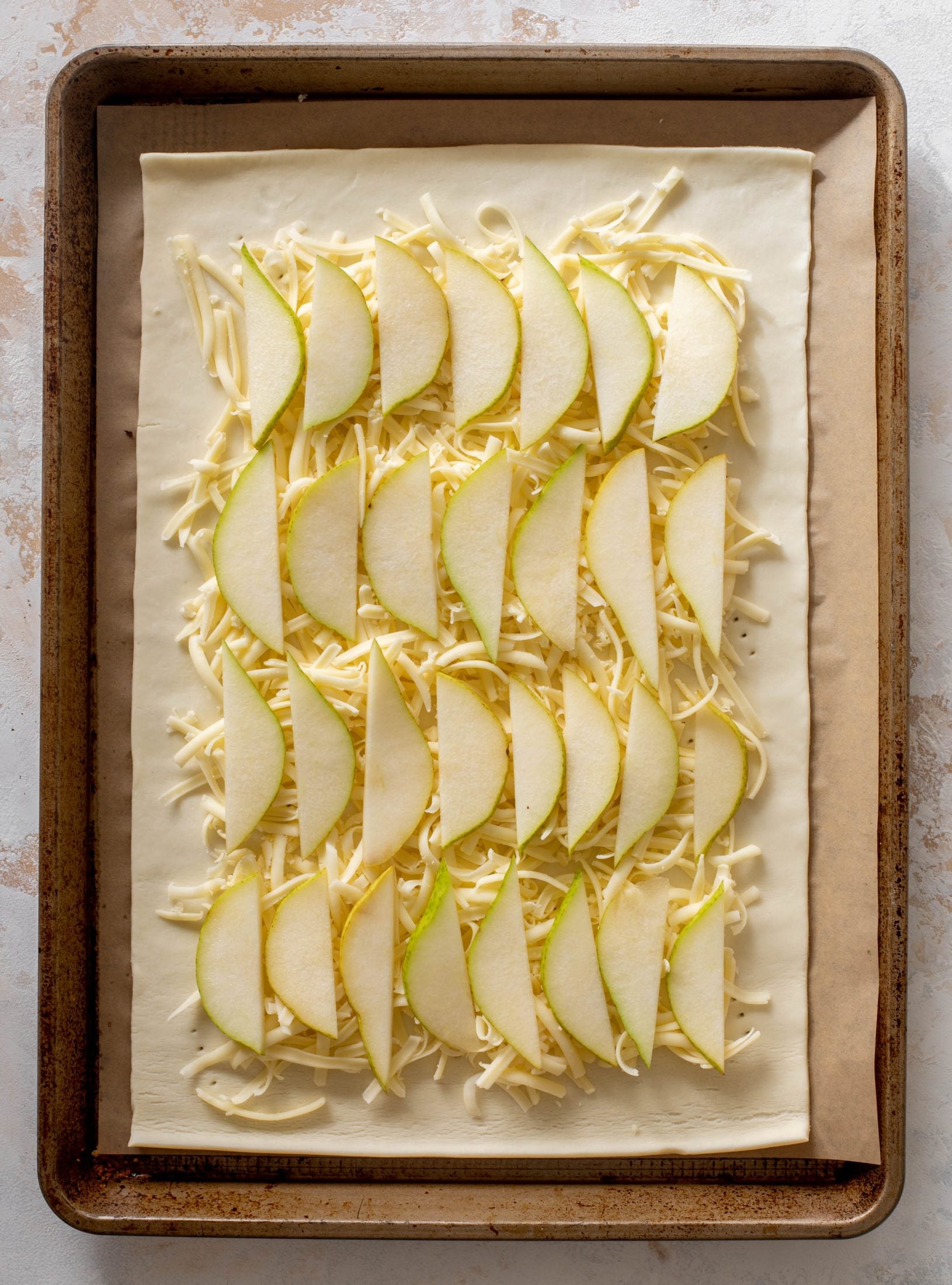 pistachio pear puff pastry