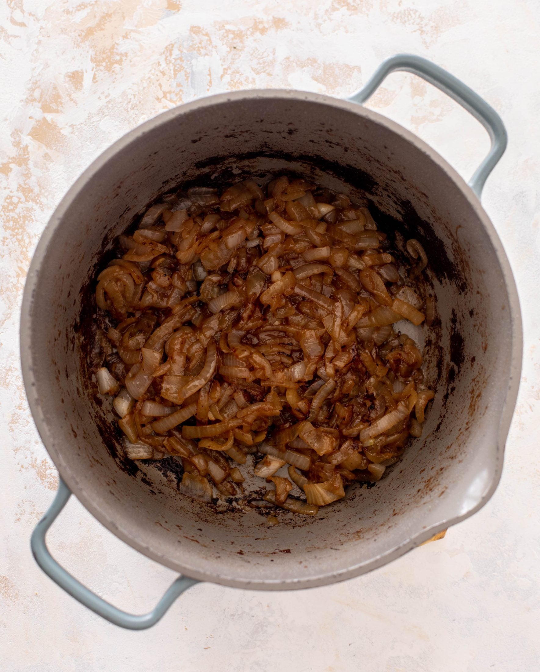 caramelized onion beef stew